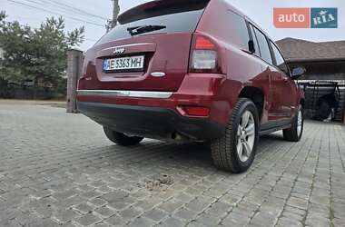 Внедорожник / Кроссовер Jeep Compass 2014 в 