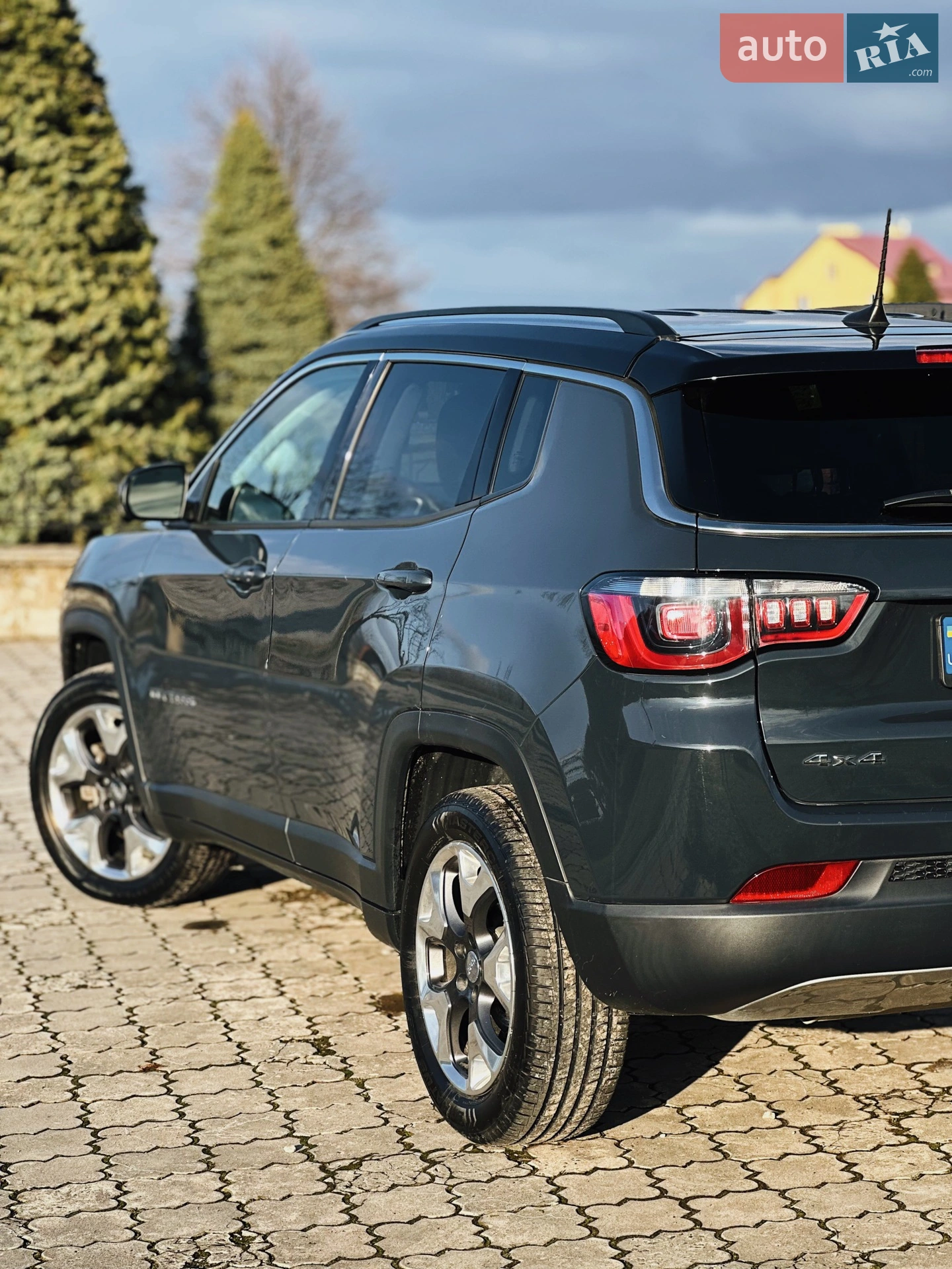 2017 Jeep Compass - мініатюра 6