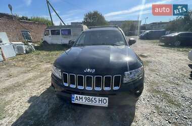 Внедорожник / Кроссовер Jeep Compass 2012 в Звягеле