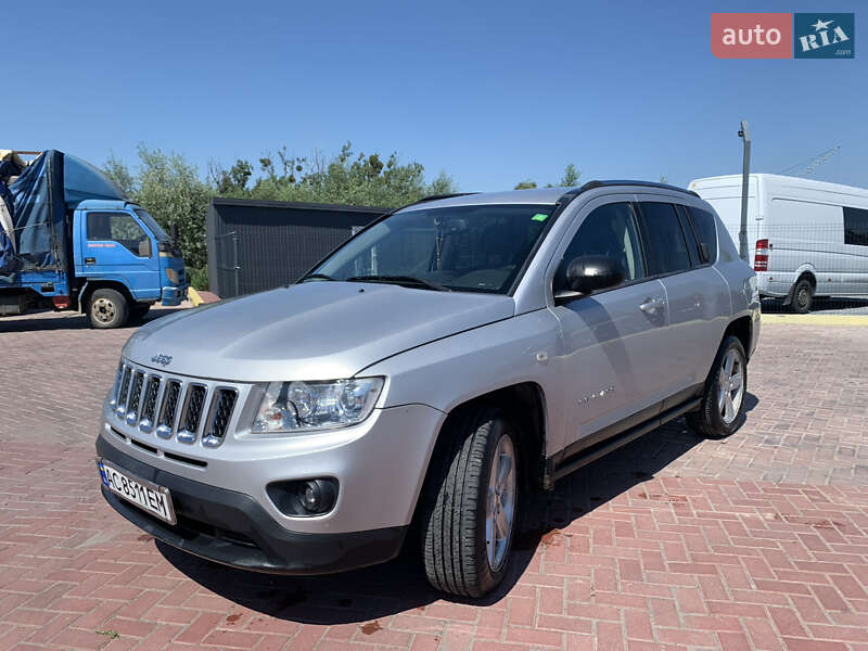 Внедорожник / Кроссовер Jeep Compass 2011 в Ровно
