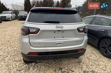 Позашляховик / Кросовер Jeep Compass 2024 в 
