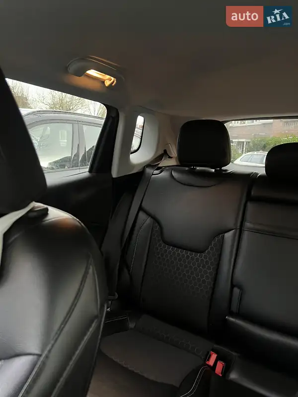 Jeep Compass 2019 VIN 3C4NJCBB8KT851097 фото оголошення 9 з 50