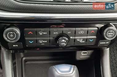Внедорожник / Кроссовер Jeep Compass 2022 в 
