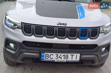 Внедорожник / Кроссовер Jeep Compass 2022 в 