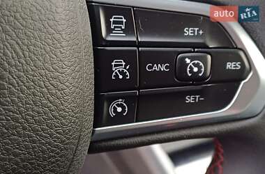Внедорожник / Кроссовер Jeep Compass 2022 в 