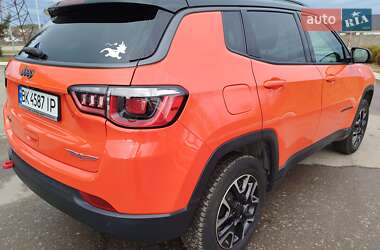 Внедорожник / Кроссовер Jeep Compass 2019 в 