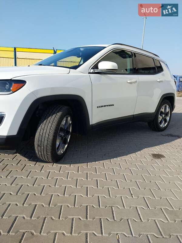 Внедорожник / Кроссовер Jeep Compass 2018 в Киеве фото 7 Внедорожник / Кроссовер Jeep Compass 2018 в Киеве
