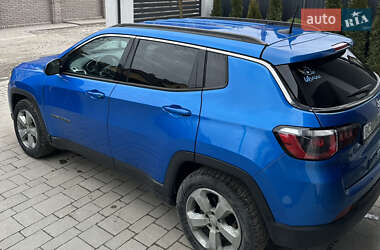 Внедорожник / Кроссовер Jeep Compass 2017 в 