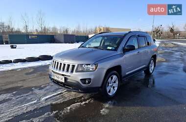 Внедорожник / Кроссовер Jeep Compass 2016 в Киеве