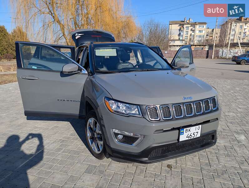 Внедорожник / Кроссовер Jeep Compass 2021 в Здолбунове
