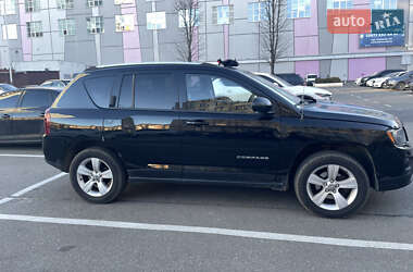 Внедорожник / Кроссовер Jeep Compass 2014 в Киеве