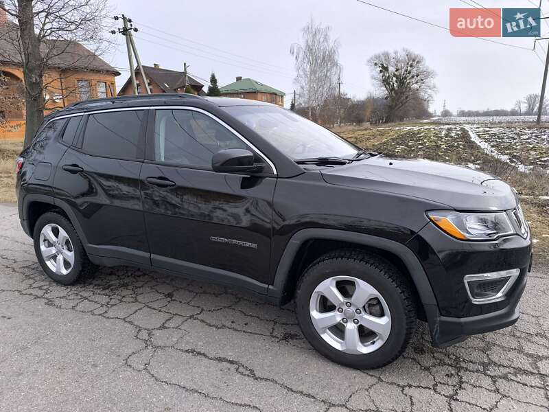 Внедорожник / Кроссовер Jeep Compass 2017 в Киеве фото 3 Внедорожник / Кроссовер Jeep Compass 2017 в Киеве