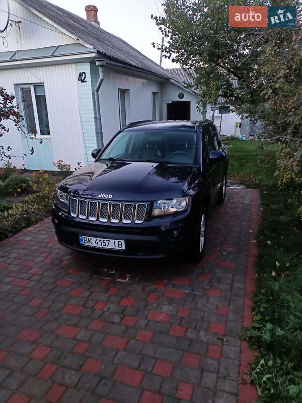 Внедорожник / Кроссовер Jeep Compass 2013 в Ровно