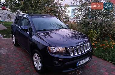 Внедорожник / Кроссовер Jeep Compass 2013 в Ровно