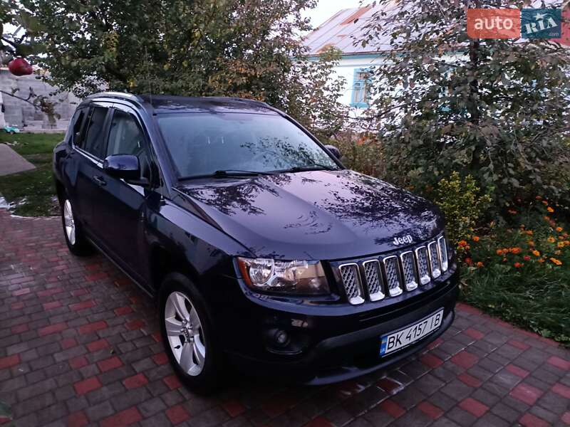 Внедорожник / Кроссовер Jeep Compass 2013 в Ровно