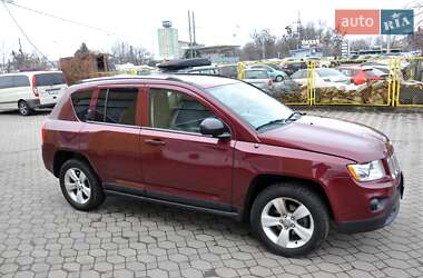 Внедорожник / Кроссовер Jeep Compass 2013 в 