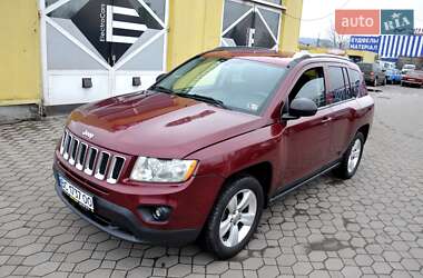 Внедорожник / Кроссовер Jeep Compass 2013 в 