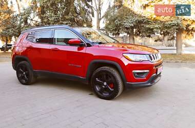 Позашляховик / Кросовер Jeep Compass 2018 в 