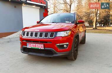 Позашляховик / Кросовер Jeep Compass 2018 в 