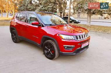Позашляховик / Кросовер Jeep Compass 2018 в 