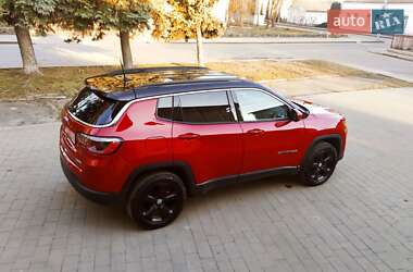 Позашляховик / Кросовер Jeep Compass 2018 в 