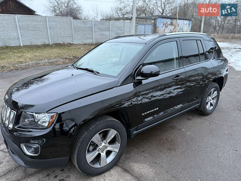 Внедорожник / Кроссовер Jeep Compass 2016 в Чернигове
