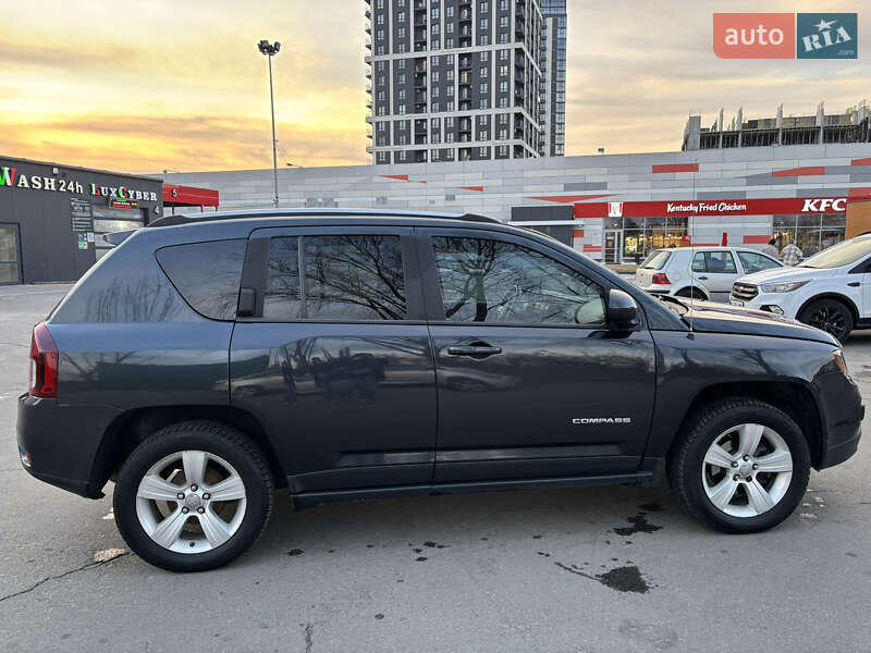 Внедорожник / Кроссовер Jeep Compass 2014 в Виннице