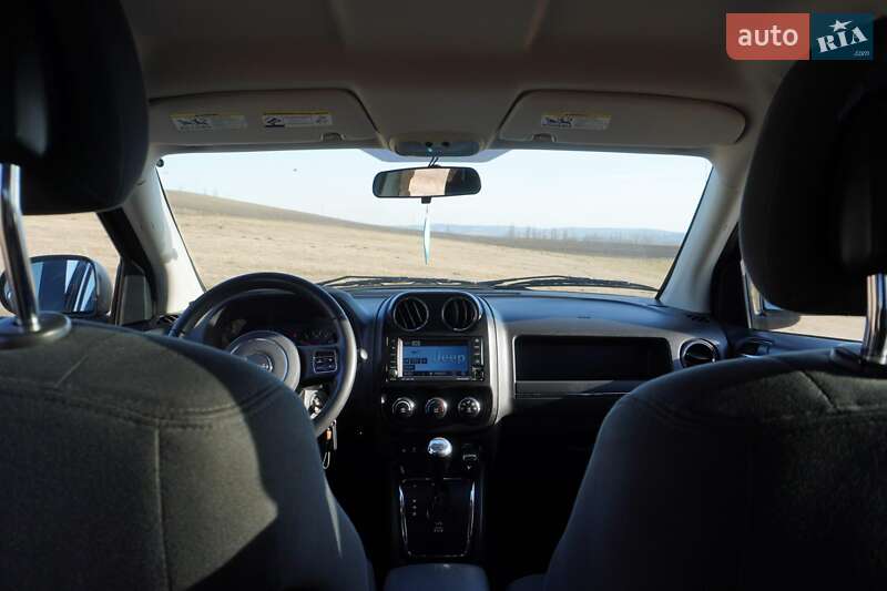 Внедорожник / Кроссовер Jeep Compass 2011 в Черновцах