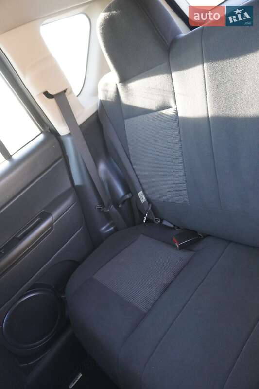 Внедорожник / Кроссовер Jeep Compass 2011 в Черновцах