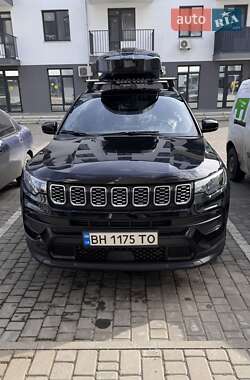 Внедорожник / Кроссовер Jeep Compass 2022 в 