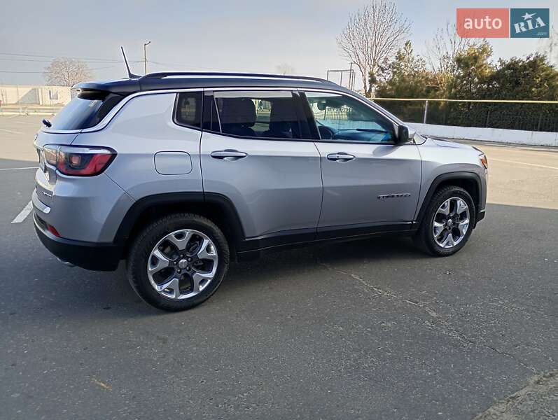 Внедорожник / Кроссовер Jeep Compass 2018 в Белгороде-Днестровском