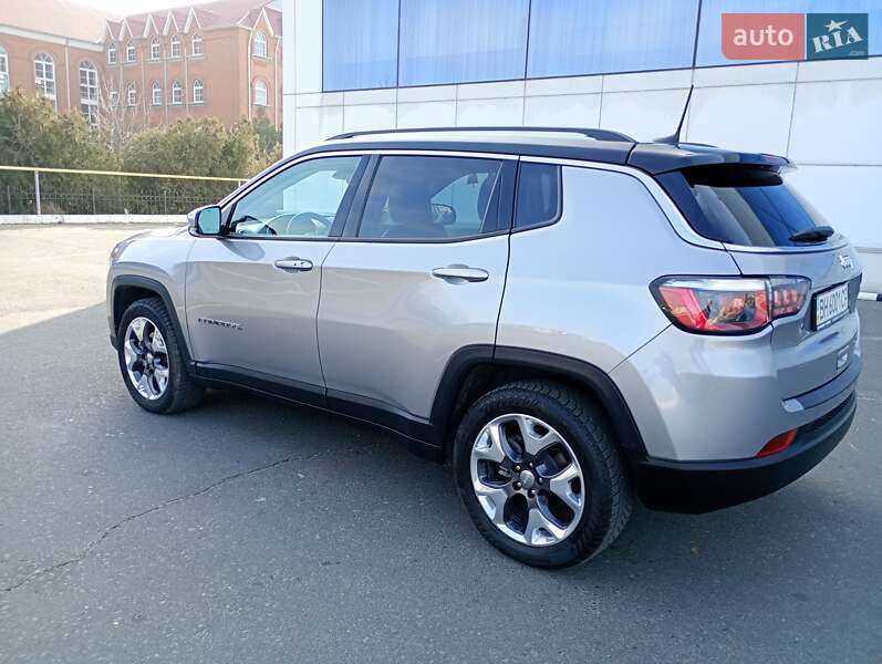 Внедорожник / Кроссовер Jeep Compass 2018 в Белгороде-Днестровском
