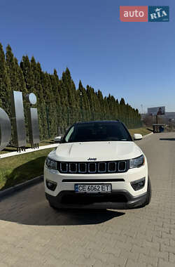 Позашляховик / Кросовер Jeep Compass 2017 в Чернівцях