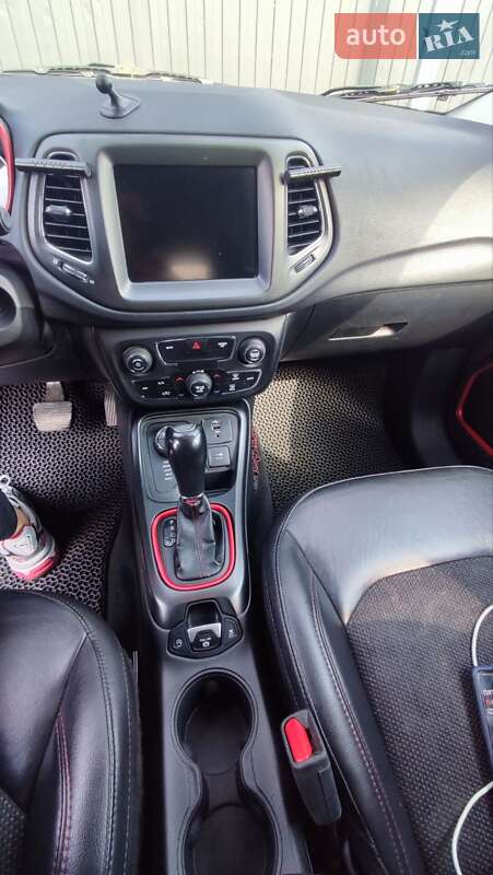 Внедорожник / Кроссовер Jeep Compass 2018 в Днепре