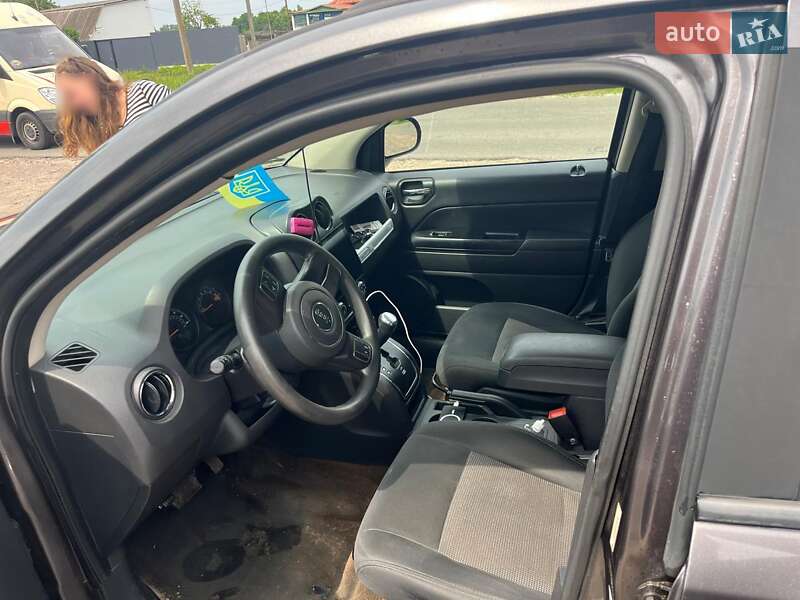 Внедорожник / Кроссовер Jeep Compass 2014 в Киеве