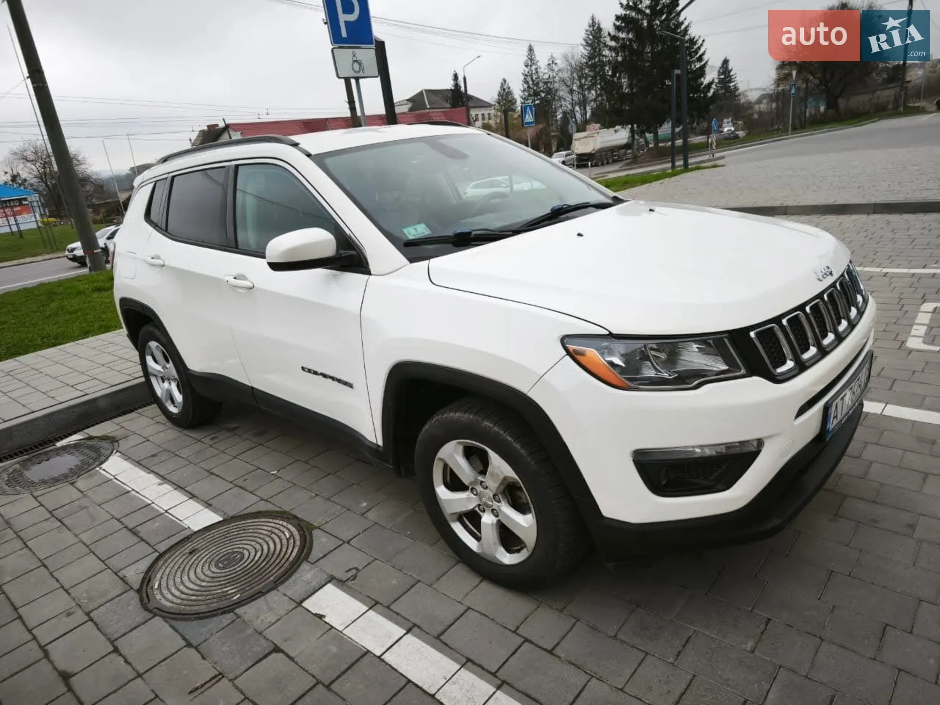 2018 Jeep Compass - мініатюра 3