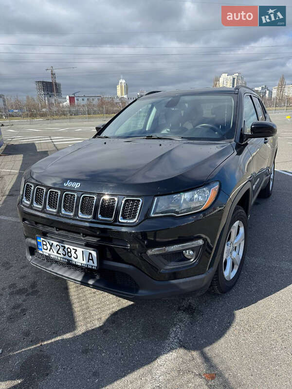 Внедорожник / Кроссовер Jeep Compass 2018 в Киеве
