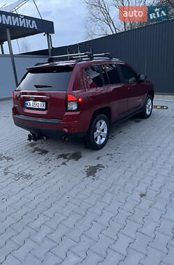 Внедорожник / Кроссовер Jeep Compass 2014 в 