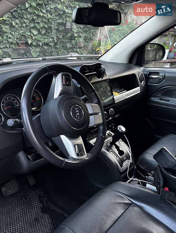 Внедорожник / Кроссовер Jeep Compass 2015 в Ивано-Франковске фото 7 Внедорожник / Кроссовер Jeep Compass 2015 в Ивано-Франковске
