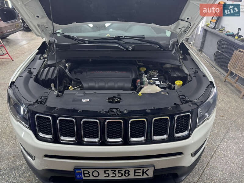 Внедорожник / Кроссовер Jeep Compass 2018 в Тернополе