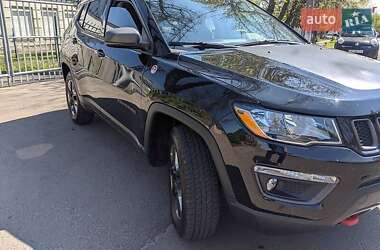 Позашляховик / Кросовер Jeep Compass 2017 в 