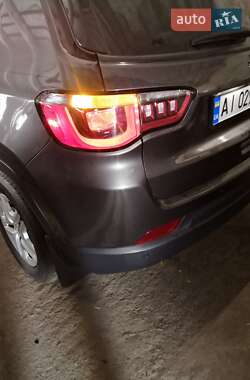 Внедорожник / Кроссовер Jeep Compass 2017 в Володарке
