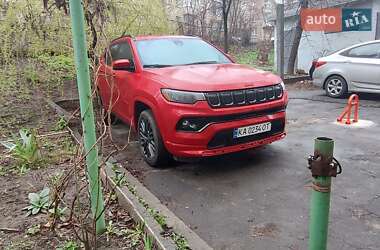 Позашляховик / Кросовер Jeep Compass 2022 в 