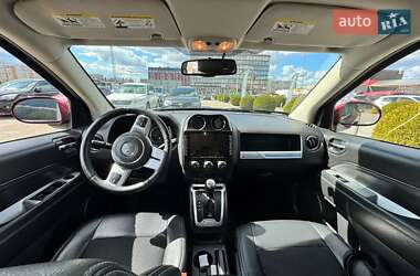 Внедорожник / Кроссовер Jeep Compass 2016 в 