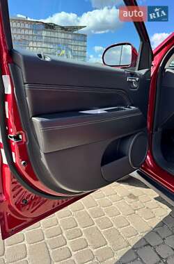 Внедорожник / Кроссовер Jeep Compass 2016 в 