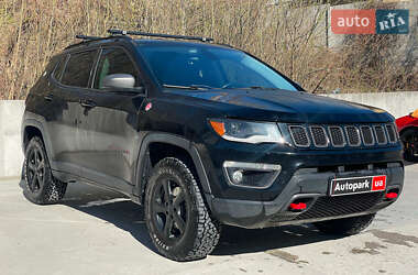 Позашляховик / Кросовер Jeep Compass 2017 в 