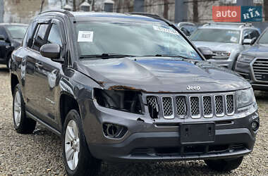 Позашляховик / Кросовер Jeep Compass 2016 в 