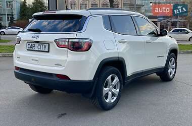 Внедорожник / Кроссовер Jeep Compass 2017 в 