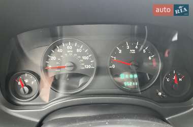 Внедорожник / Кроссовер Jeep Compass 2011 в 