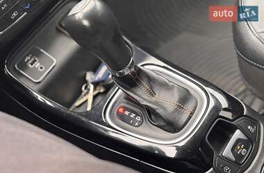 Позашляховик / Кросовер Jeep Compass 2019 в 